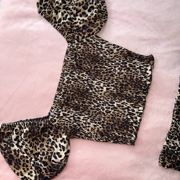 SMOCKED LEOPARD PRINT TOP & SKIRT SET • SIZE S • FASHION NOVA • NWT - Picture 3 of 7